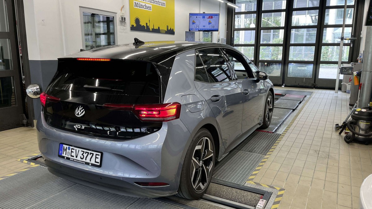 Volkswagen ID.3 battery shows impressive health after <span data-value=
