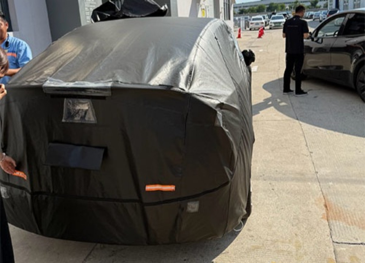 Tesla Model Y L is already heading to showrooms