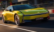 New XPeng P7 electric sedan is here with moving screen and 10-minute charging