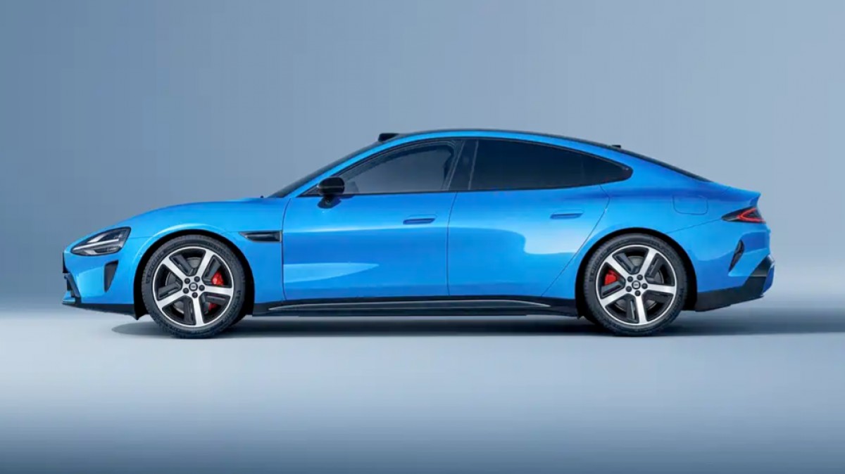 Updated Xiaomi SU7 electric sedan gets bigger range and tech boost