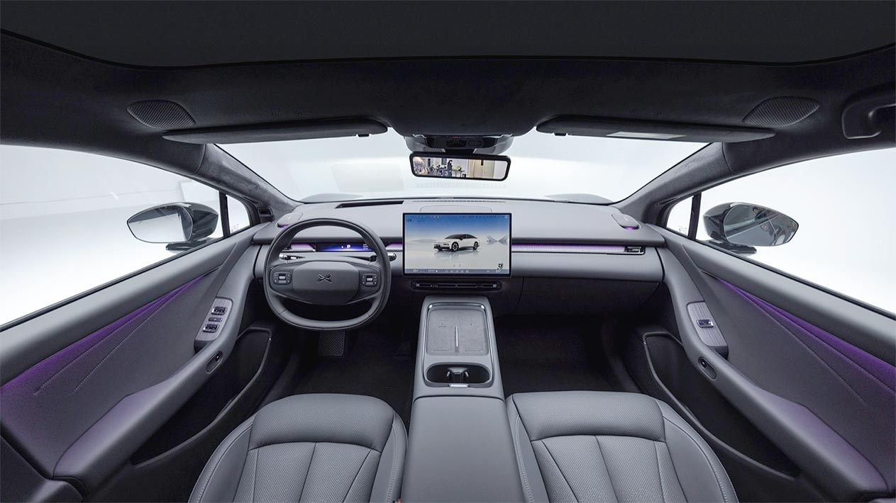 XPeng P7+ interior