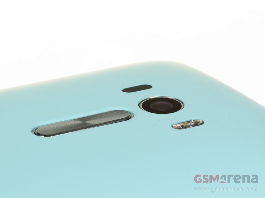 Asus Zenfone Selfie ZD551KL