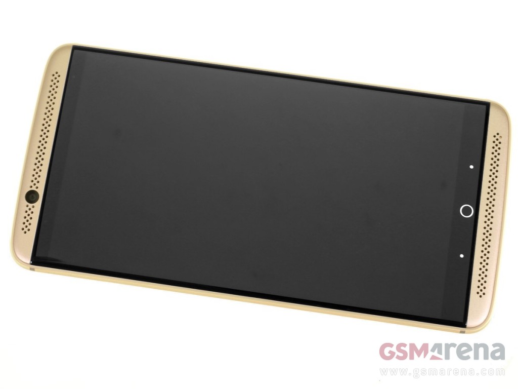 ZTE Axon 7