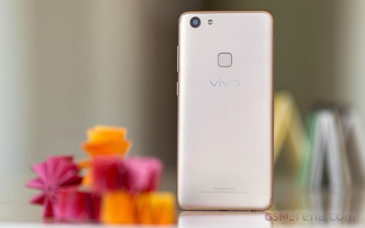 vivo V7