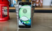 Moto Z Play Droid and Galaxy Tab S2 on Verizon receive minor updates