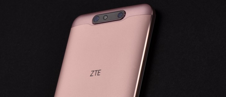 ZTE Blade V8 with 4GB RAM and 64GB storage goes on sale - GSMArena