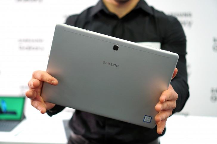 Samsung Galaxy Book 10.6 and Galaxy Book 12 hands-on - GSMArena blog