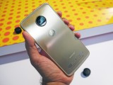 Moto Z2 Force: Back - News 17 07 Moto Z2 Force Hands On review