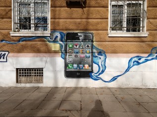 - f/2.0, ISO 50, 1/2058s - News 17 11 In For Review Moto X4 review