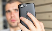 OnePlus 5T is not frail, durability test concludes 