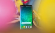 Samsung dominates smartphone OLED market as LG struggles