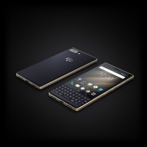 BlackBerry KEY2 LE in Champagne
