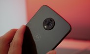 Moto Z3 debuts with fingerprint scanner on the side, 5G mod