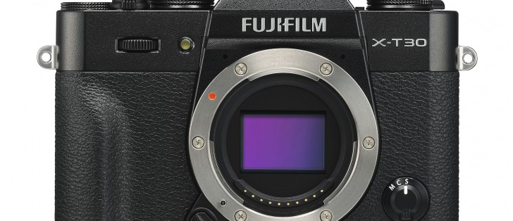 Fujifilm X-T30 is a $900 mirrorless camera with most of X-T3's