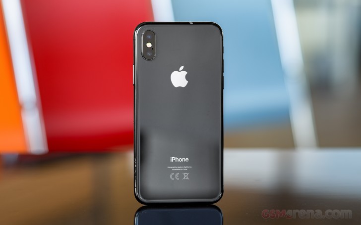 Apple starts selling refurbished iPhone X from $769 - GSMArena.com