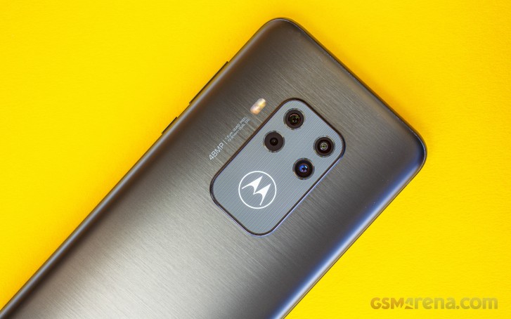 DxOMArk: Motorola One Zoom has good main camera, bad ultra-wide and telephoto
