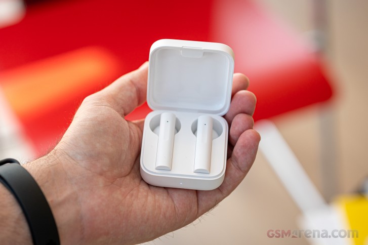 Xiaomi Mi True Wireless Earphones 2 Basic review - GSMArena.com news