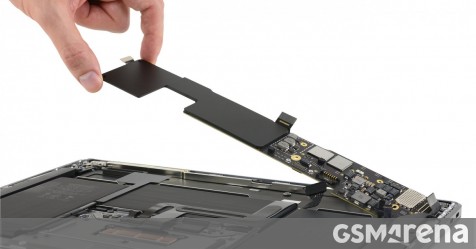 Teardown of M1-powered MacBook Air and Pro shows very little has