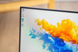 Same very good display