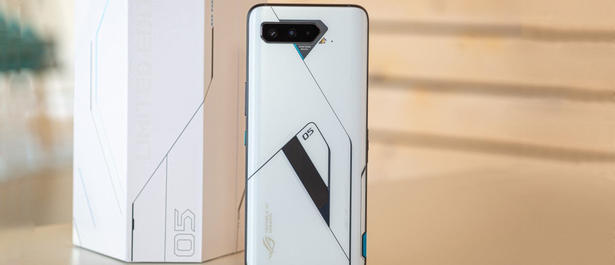 Asus ROG Phone 5 Ultimate mini review - GSMArena.com news