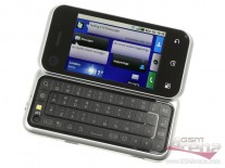 The Motorola Backflip: opened