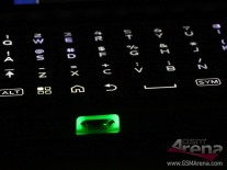 The illuminated USB port was a neat way to show the state of charge