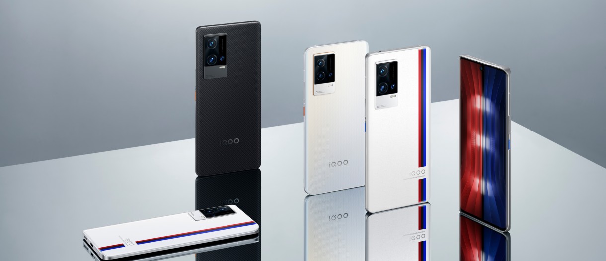 iQOO 8 and 8 Pro bring 120Hz OLED displays, Snapdragon 888+ and