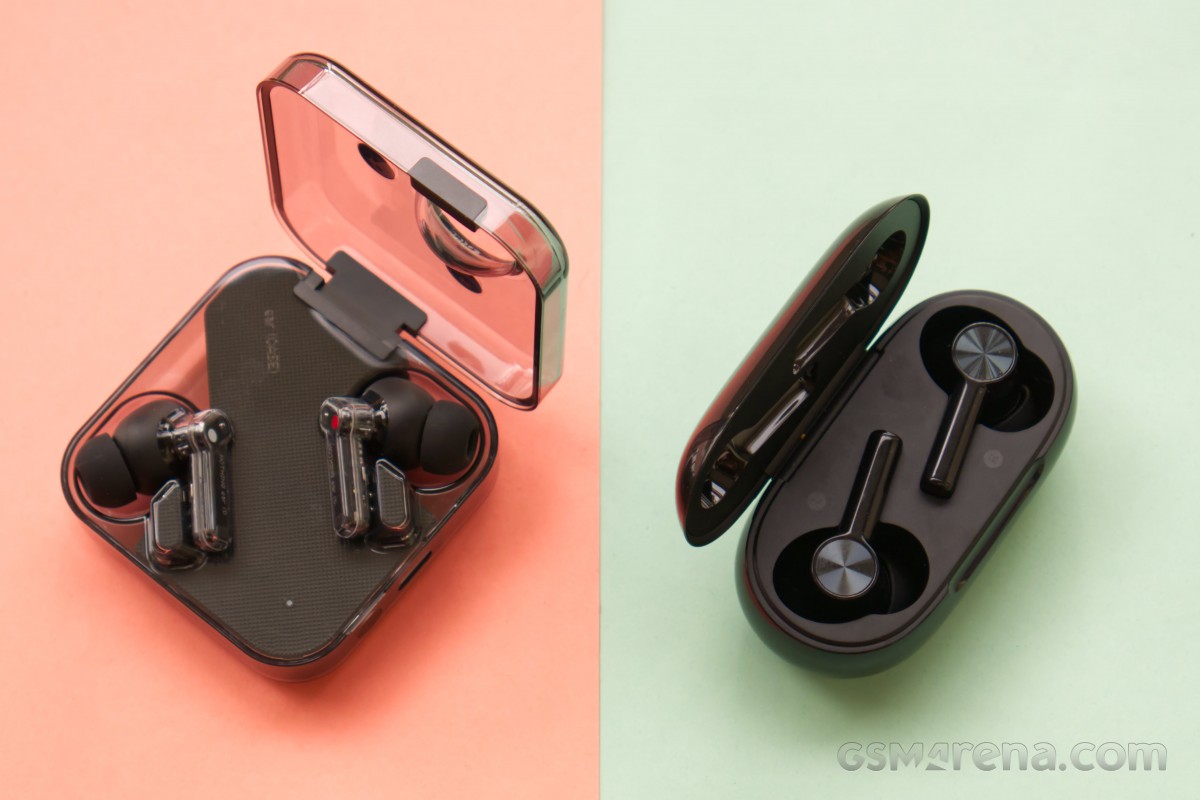 OnePlus Buds Z2 vs Nothing ear (1)