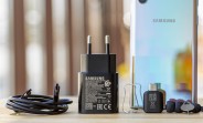 Samsung is bringing a new 45W charger for the Galaxy S22 Ultra