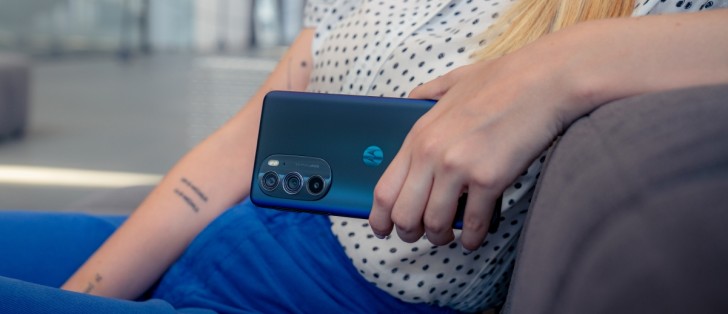 Motorola Edge 30 Pro is official with Snapdragon 8 Gen 1 and 68W