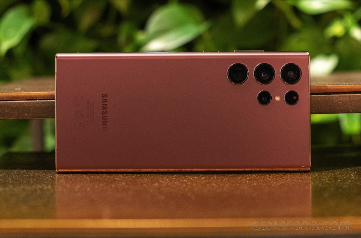 Samsung Galaxy S22 series hot take