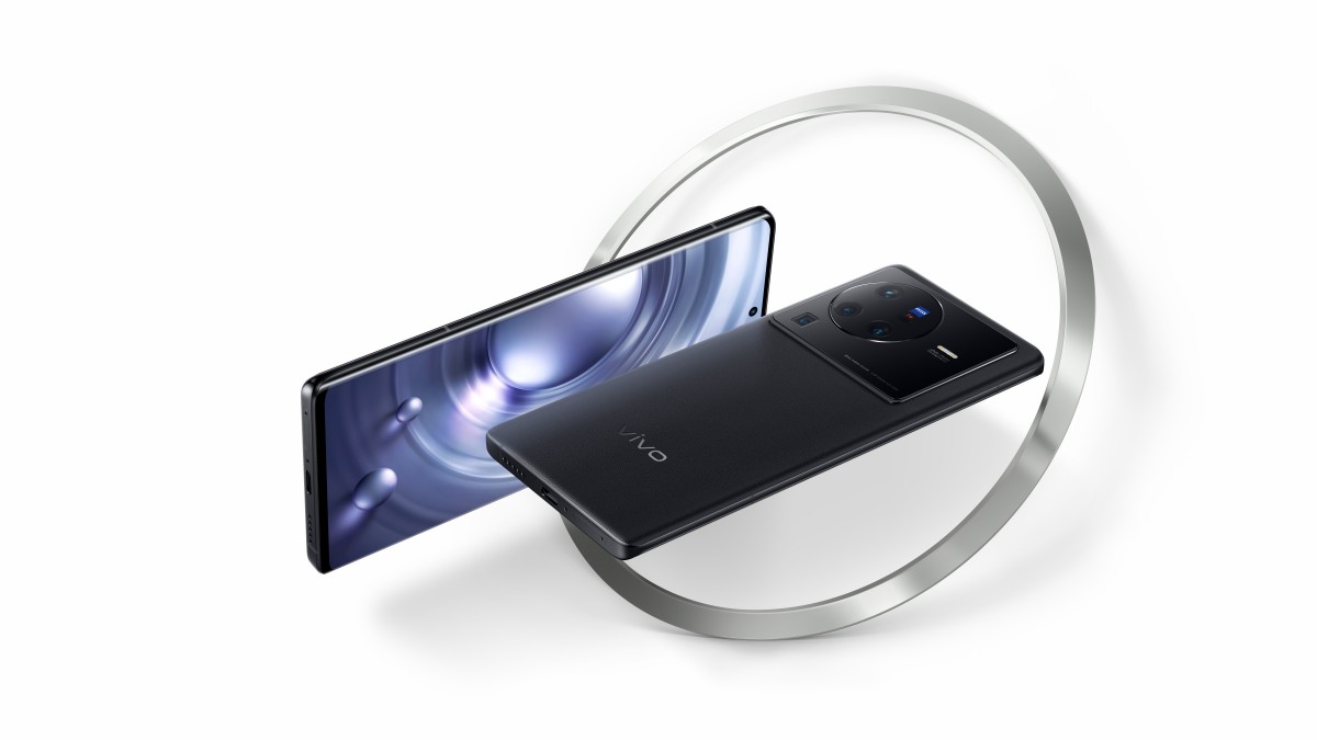 vivo X80 and X80 Pro debut, powered by SD 8 Gen 1 and Dimensity
