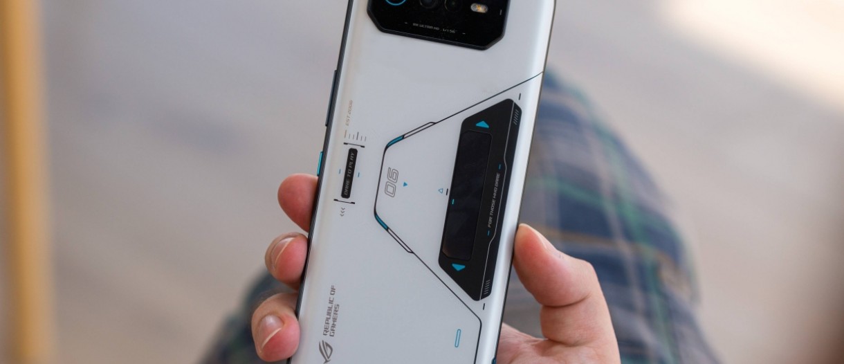 Asus ROG Phone 6D with Dimensity 9000+ appears on AnTuTu