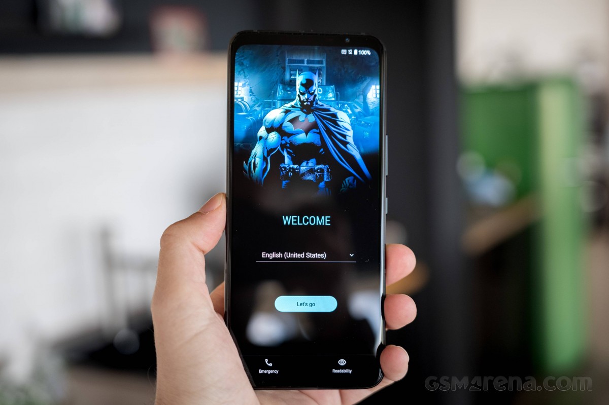 Asus ROG Phone 6 Batman Edition hands-on - GSMArena.com news