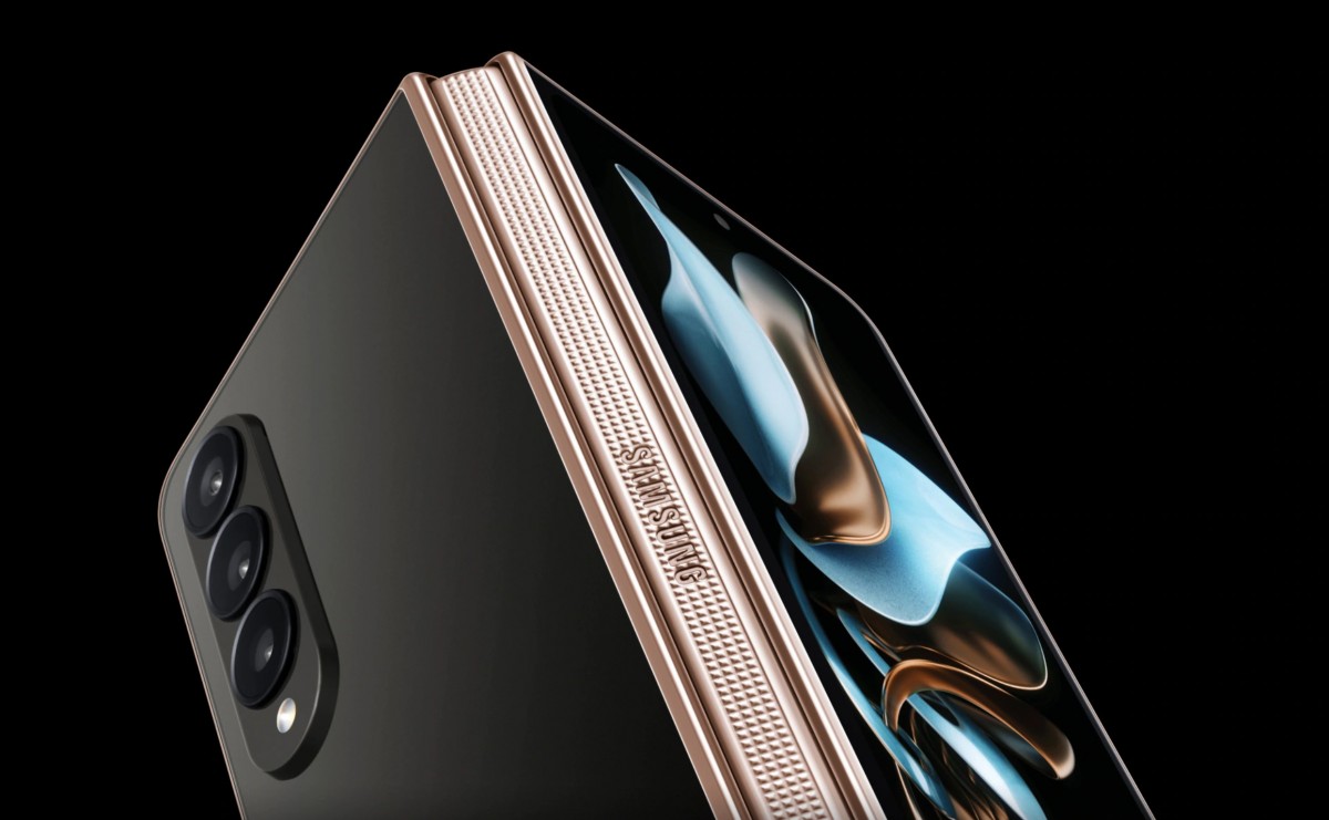 Samsung W23 and W23 Flip unveiled: fancier Z Fold4 and Z Flip4 for