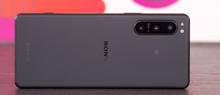 Sony releases Android 13 for the Xperia 1 IV and Xperia 5 IV