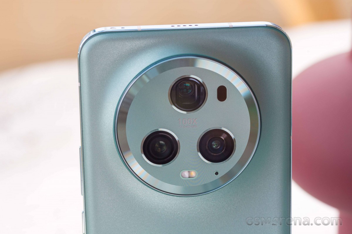 Honor Magic5 Pro in for review - GSMArena.com news
