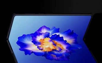 Design details of Tecno's Phantom V Fold leak  along with an official-looking image