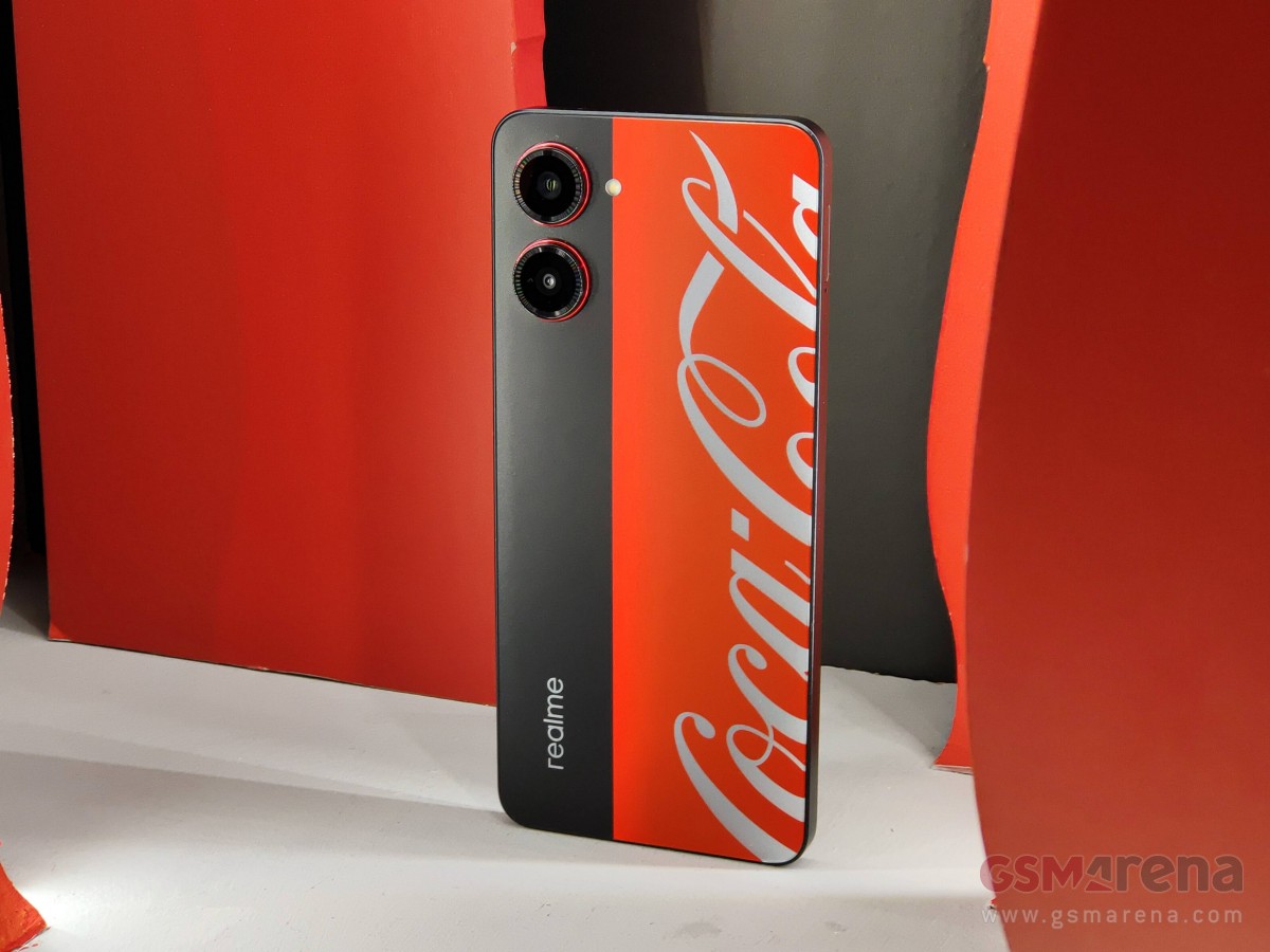 Realme 10 Pro 5G Coca-Cola Edition hands-on review