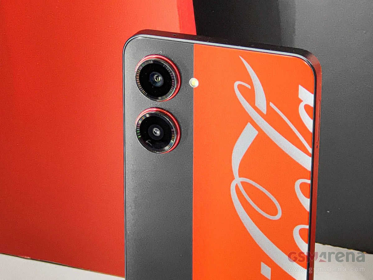 Realme 10 Pro 5G Coca-Cola Edition hands-on review