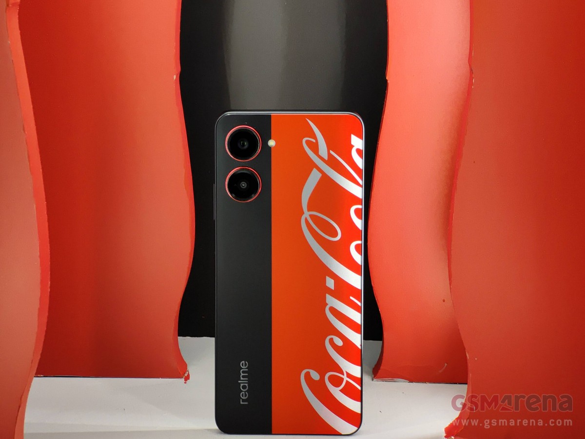 Realme 10 Pro 5G Coca-Cola Edition hands-on review