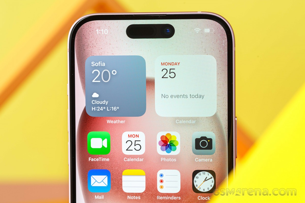 Apple iPhone 15 in for review