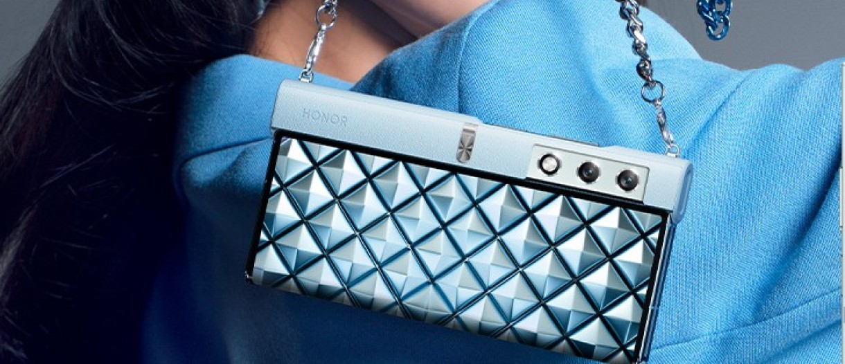 Honor V Purse launches: a thin and light outward foldable with a