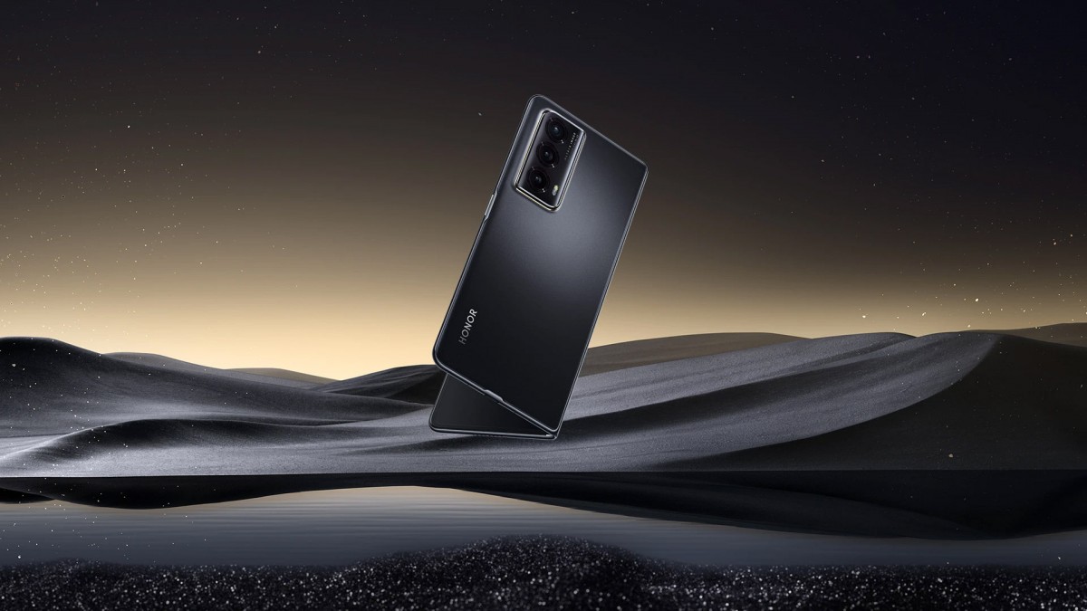 Honor Magic Vs2 debuts with lighter body, updated LTPO OLED