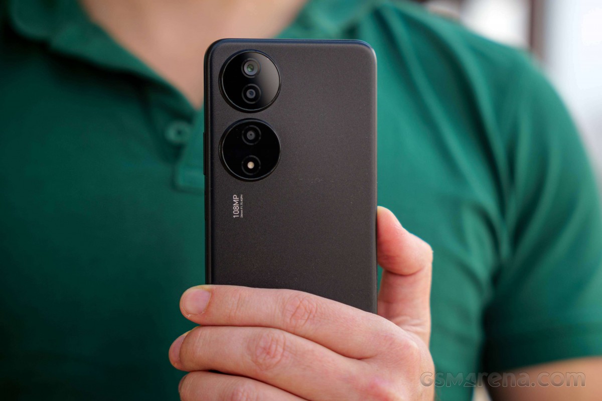 Honor X7b unboxing and hands-on