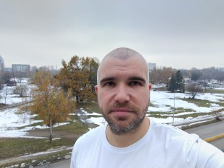 Selfies - f/2.0, ISO 100, 1/229s - Honor X7b Hands On review