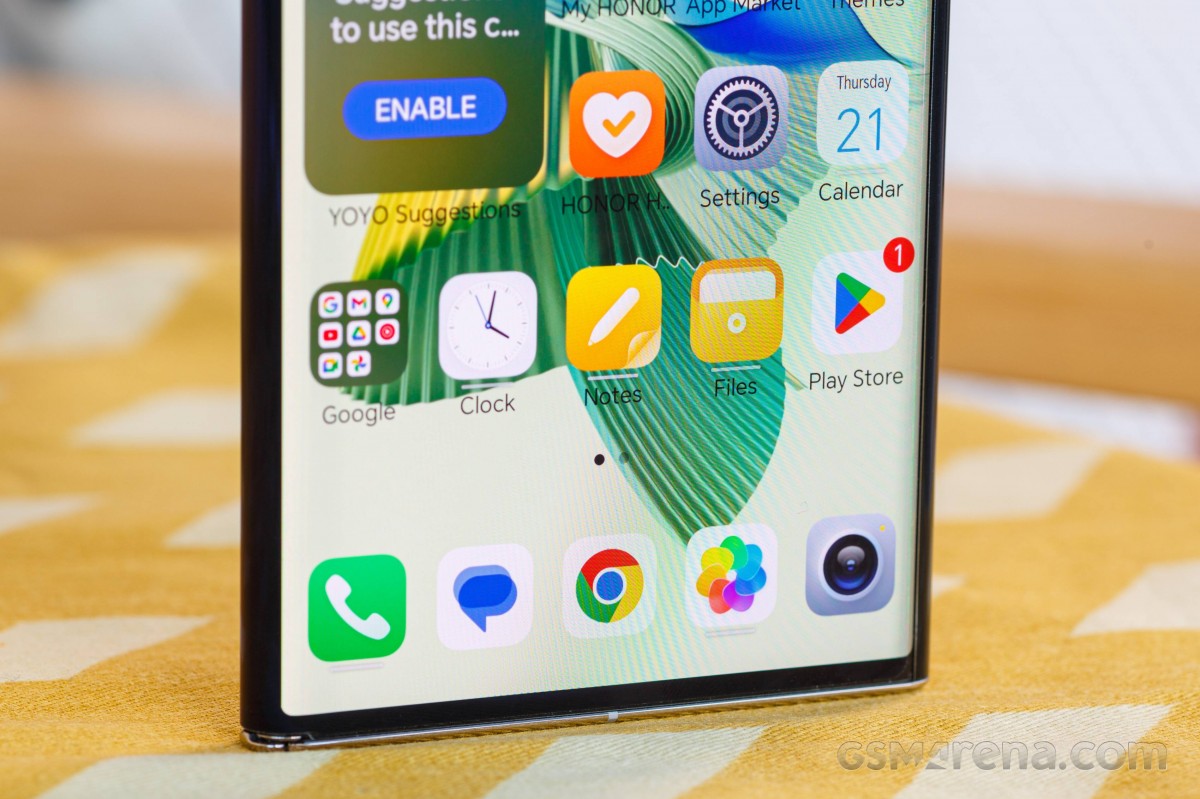 Honor V Purse hands-on review 