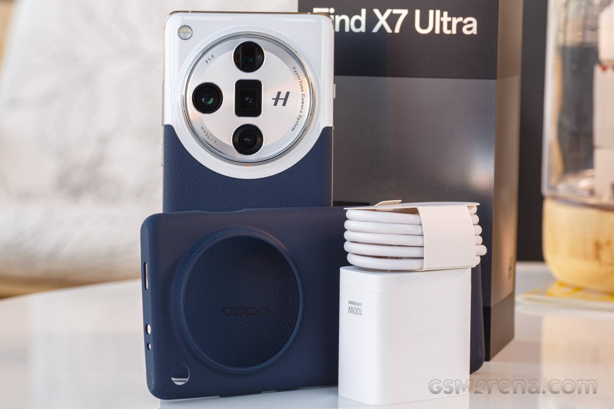 Oppo Find X7 Ultra 12GB+256GB SIMフリー Buy OPPO Find X7 Ultra at Giztop