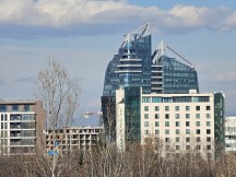 Galaxy S23 Ultra daylight samples: 10x - f/4.9, ISO 50, 1/1047s - Samsung Galaxy S24 Ultra vs. Samsung Galaxy S23 Ultra