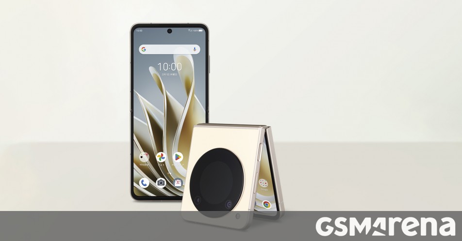 ZTE Libero Flip is the cheapest foldable phone to date - GSMArena